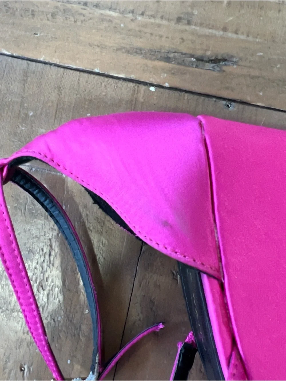 AZALEA WANG TOUCH THE SKY WEDGE Platform SANDAL Size 10 Fuchsia Satin Strappy